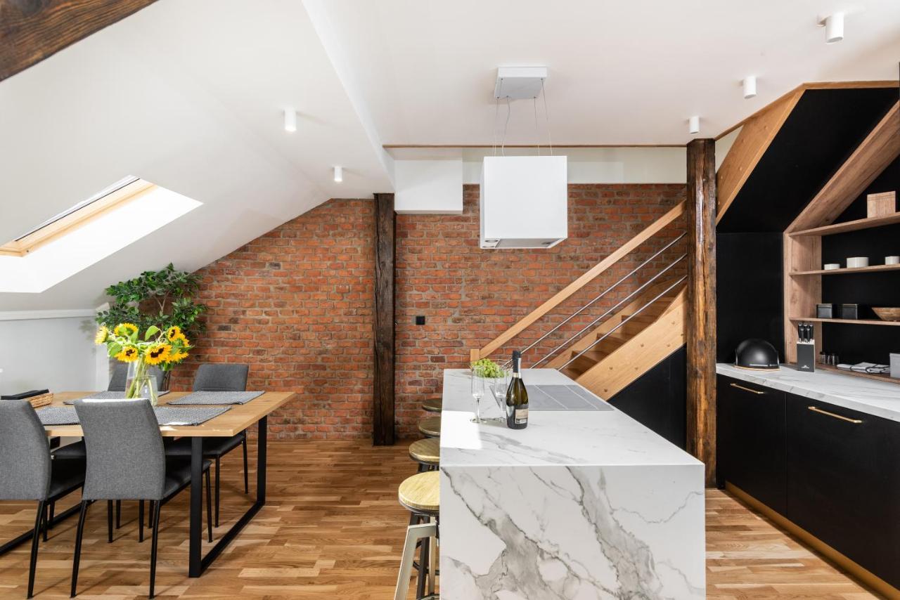 Riverside Premium Class Apartment - By Upstairs Krakow Luaran gambar